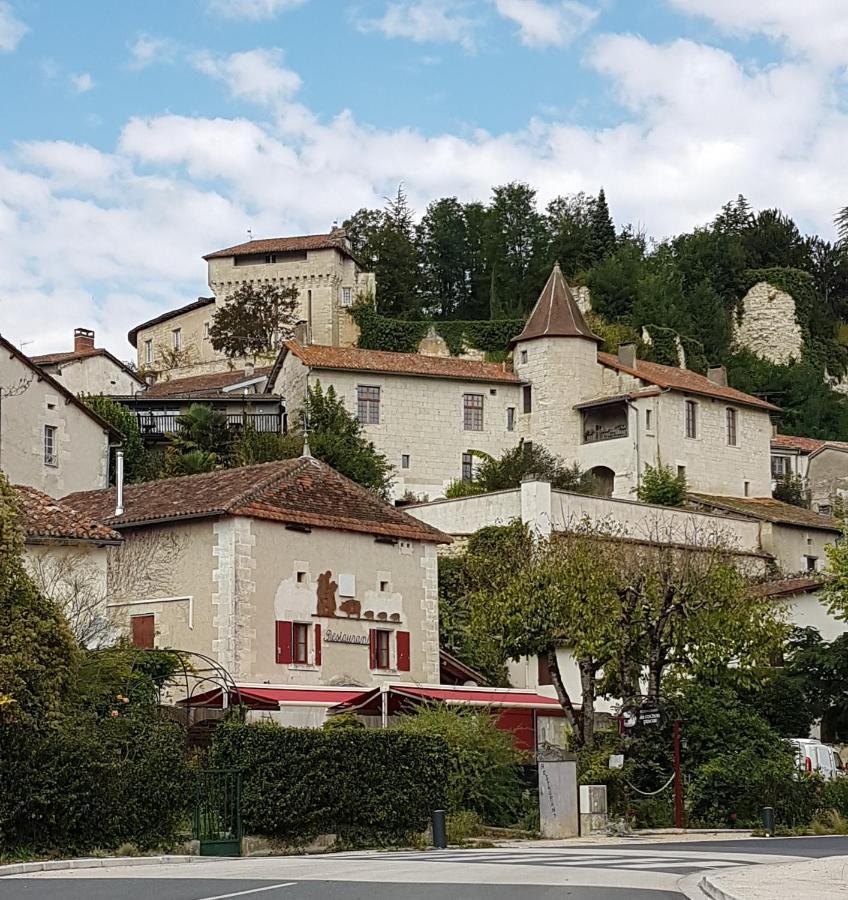 Aubaterra Villa Aubeterre-sur-Dronne Exterior photo